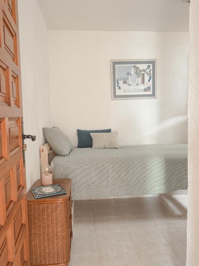 Authentic Groundfloor Apartment In Beautiful Villa, Jávea Exterior foto